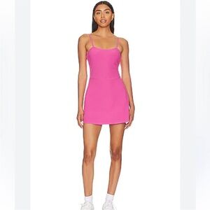 ALO YOGA Alosoft Courtside Tennis Dress in Paradise Pink